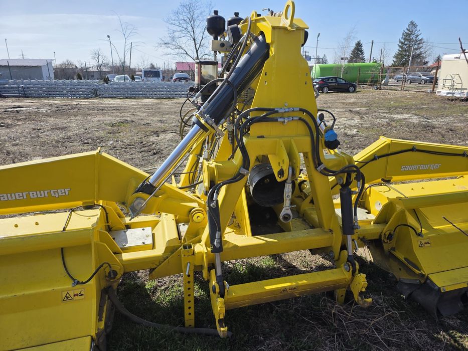 Tocător resturi vegetale Sauerburger PEGASUS 9500 - Lățime 9.5m - Profi - second hand