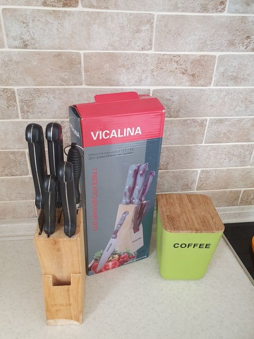 Набор ножей фирмы Vicalina