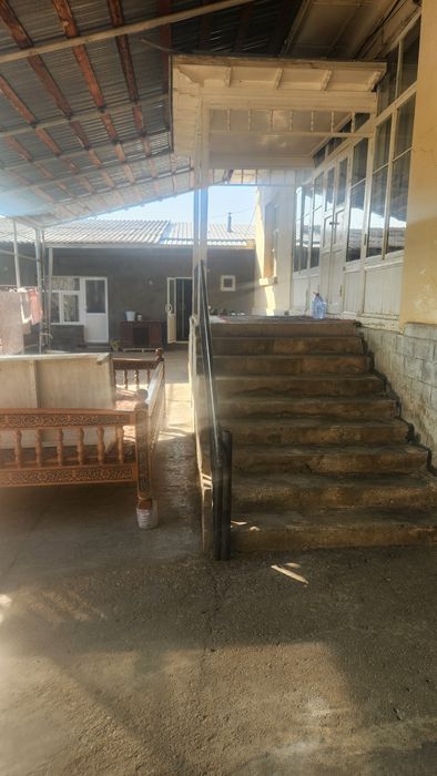 "Уй сотилади."...