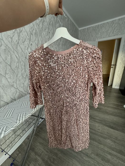 Продам красивое платье