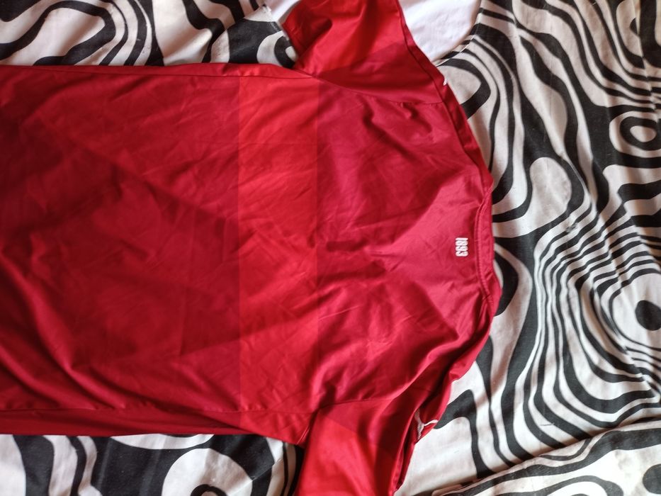 Тениска щутгарт puma M оригинална