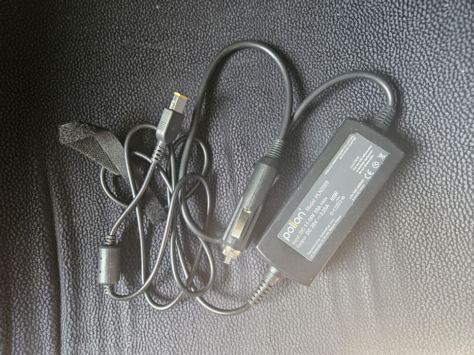 Incarcator auto pentru laptop Lenovo