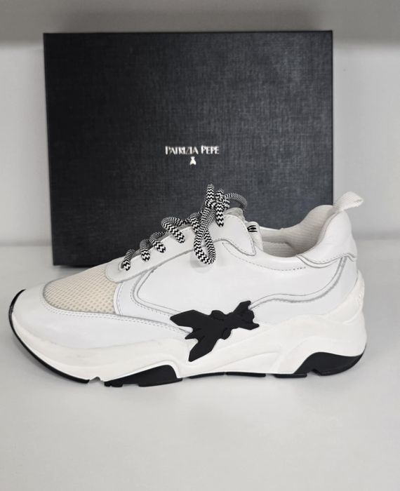 Patrizia Pepe кецове