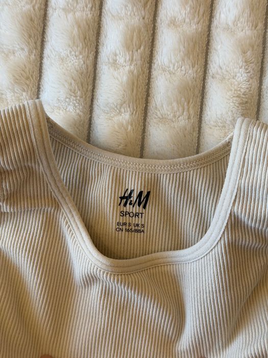 H&M Спортно Бюстие