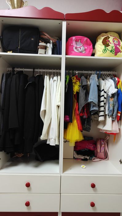 Кровать и шкаф в комнату девочки