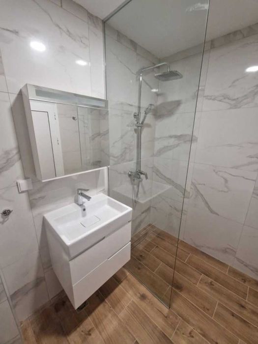 Дава се под наем Тристаен апартамент в София, Витоша - 97 кв.м за 356.49 € - Снимка #5