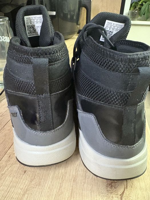 Маратонки Adidas terrex