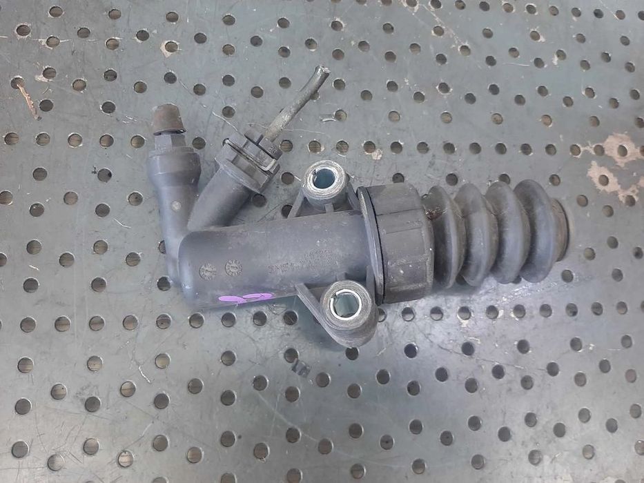 pompa ambreiaj  mazda  3 1.6 b z6  3m51-7a508-ac