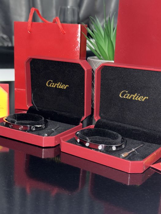 Сребърни Гривни Cartier