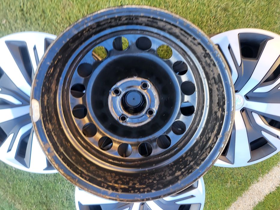 16 4x108 Peugeot метални джанти с тасове 4х108