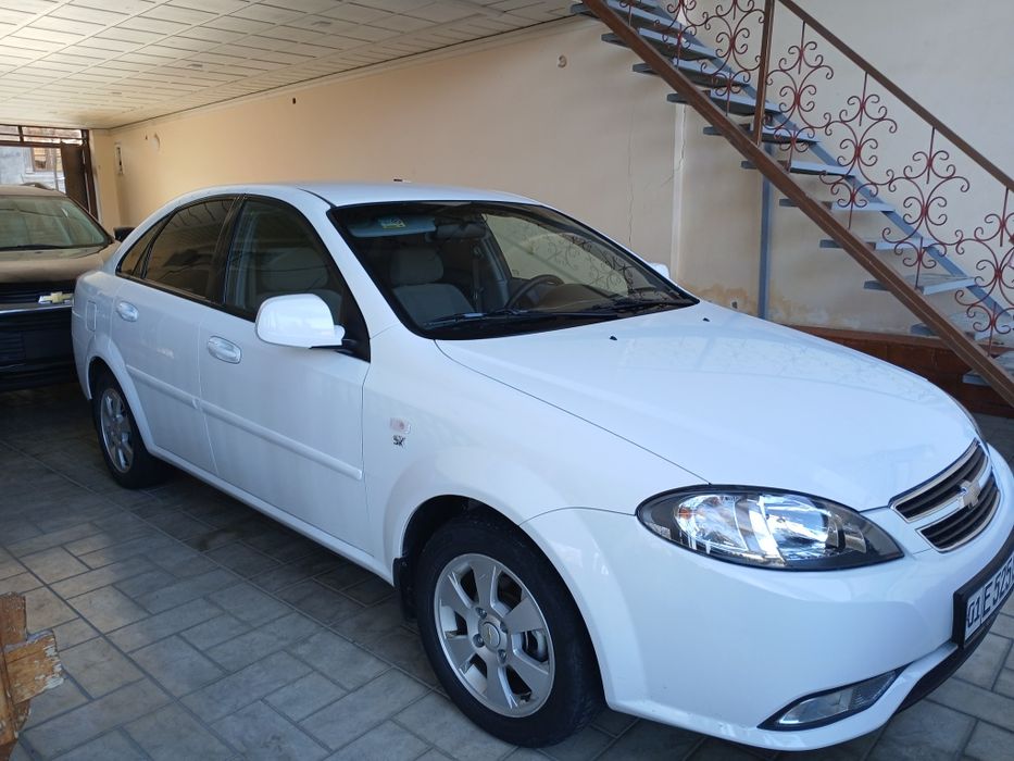 Gentra Lacetti 2021