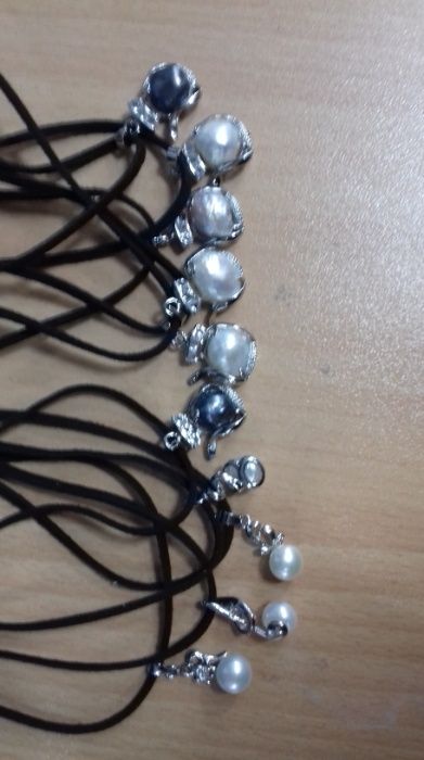 Колиета, гривни, обеци, висулки - Нови бижута - разпродажба !!!