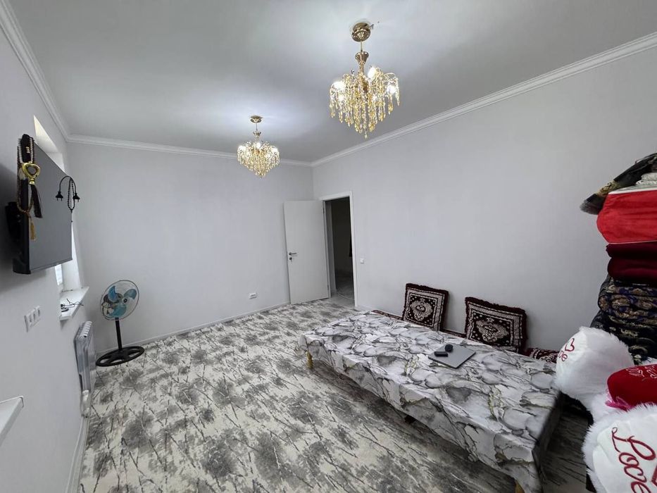 Продается 3х ком кв в Чирчике 2 мкн навастройка 4этаж можно через банк