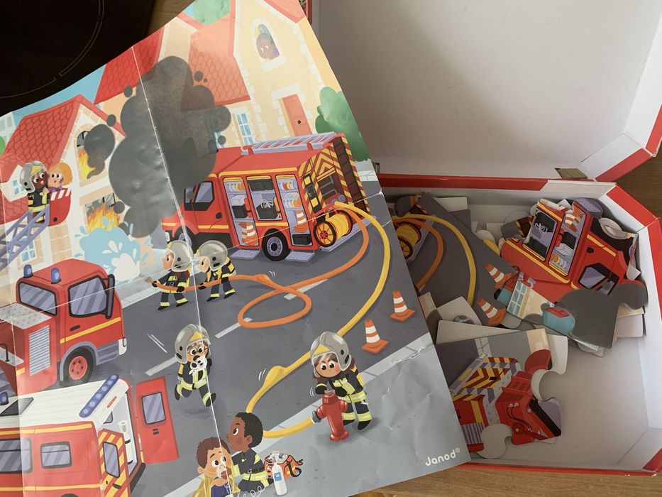 Лот детски пъзели и карти 1-4 год.