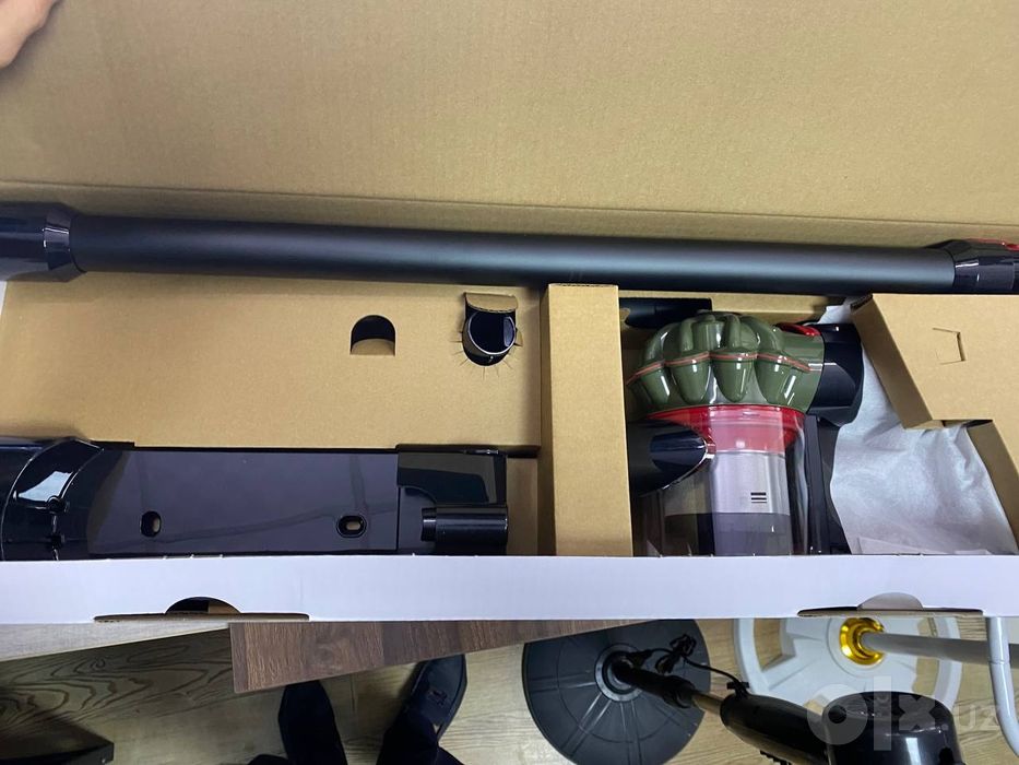 Пылесос V8 Cyclone dyson оптом