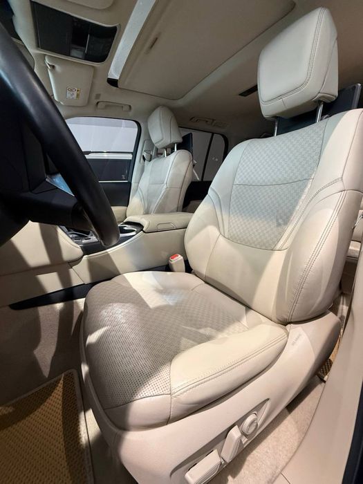 Toyota Land Cruiser 300 Twin Turbo