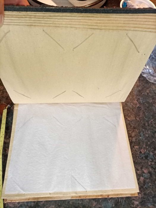 Дървен фотоалбум