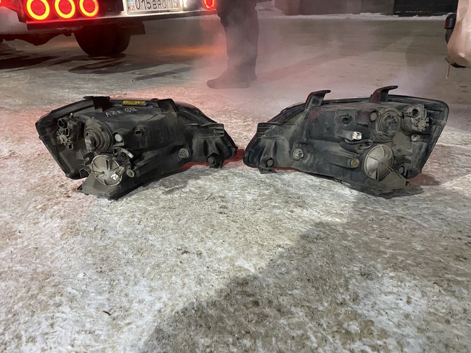 Продам фары ноах