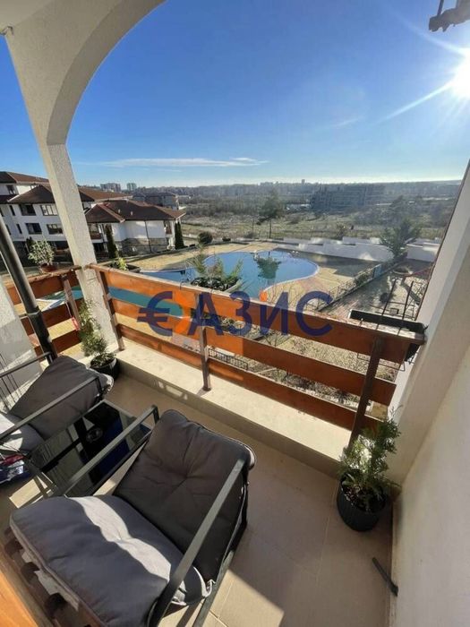 Голямо студио в комплекс "Гардения Хилс", 2 етаж, България, Слънчев