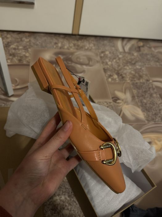 Сандали, Босоножки Zara