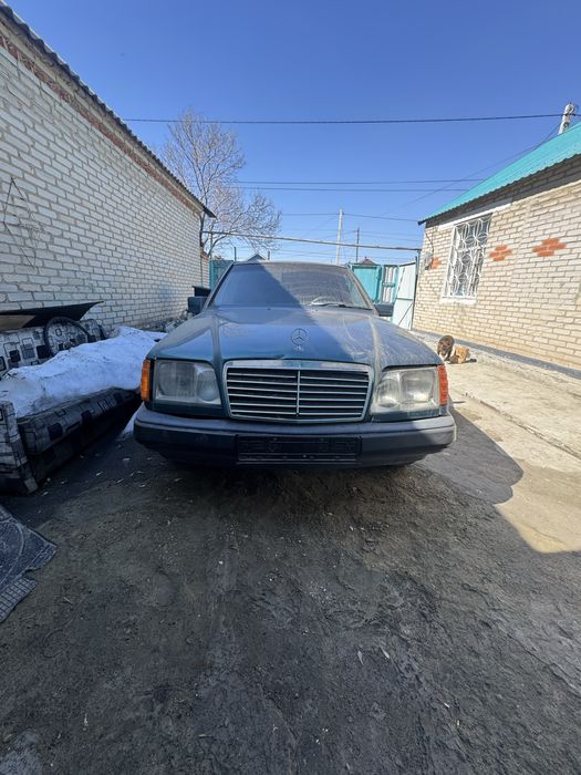 Продам мерседес 124