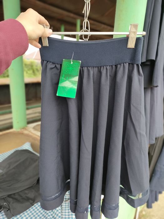 Продам юбки школьные