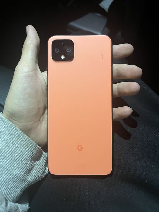 Google Pixel 4xl orange