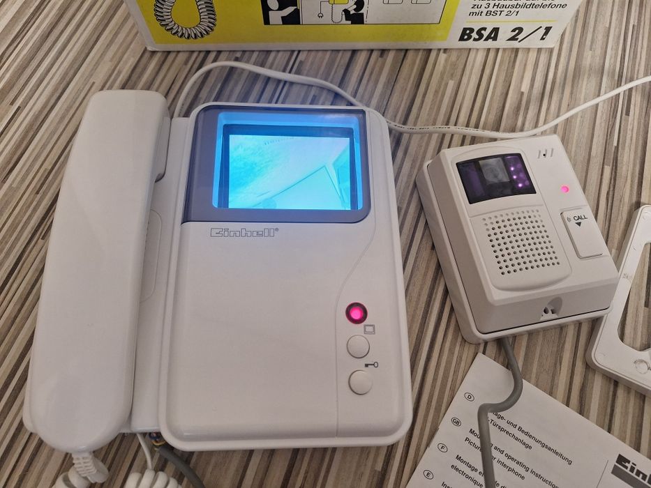 Video interfon Einhell nou în cutie.