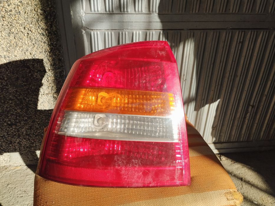 Продавам Опел Астра 1.6 I (1998г.) - бензин-газ за части