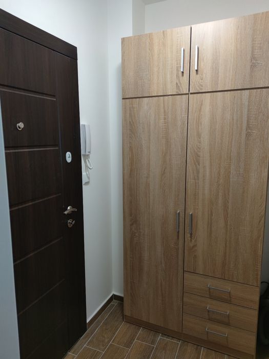 Дава се под наем Едностаен апартамент в Варна, ХЕИ - 43 кв.м за 357 € - Снимка #1