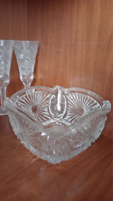 продам хрустали и посуду