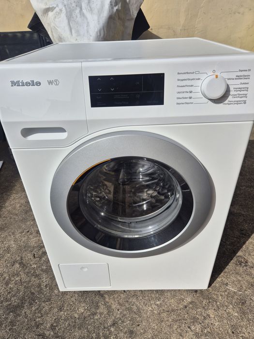 Пералня Miele W1