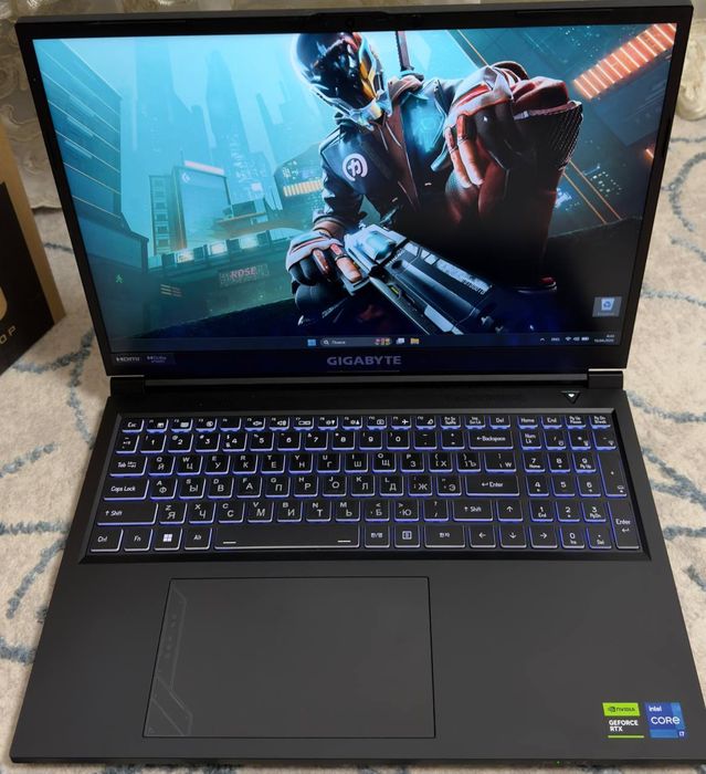 Игровой ноутбук GIGABYTE G6/i7-13700H/RTX4060 8гб/ ОЗУ 16гб/SSD 1тр