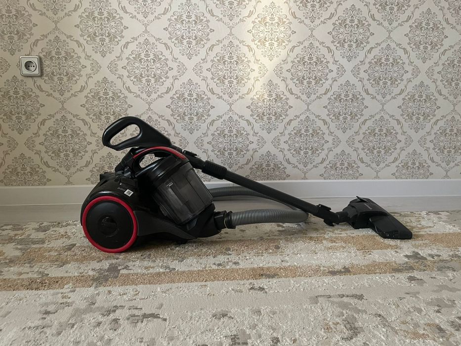 Продается пылесос Samsung