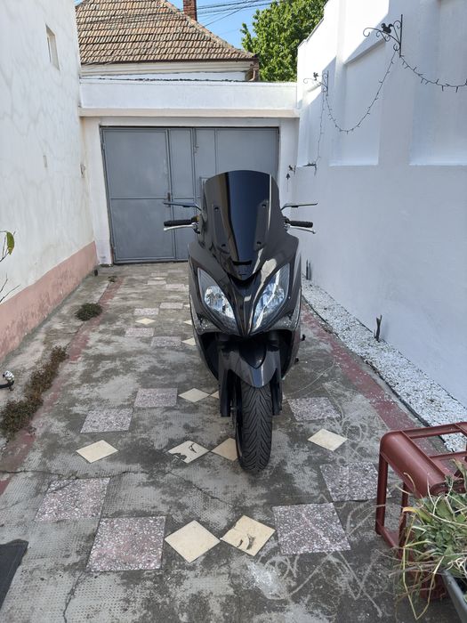 Scuter Maxiscuter Kymco Xciting 500 R