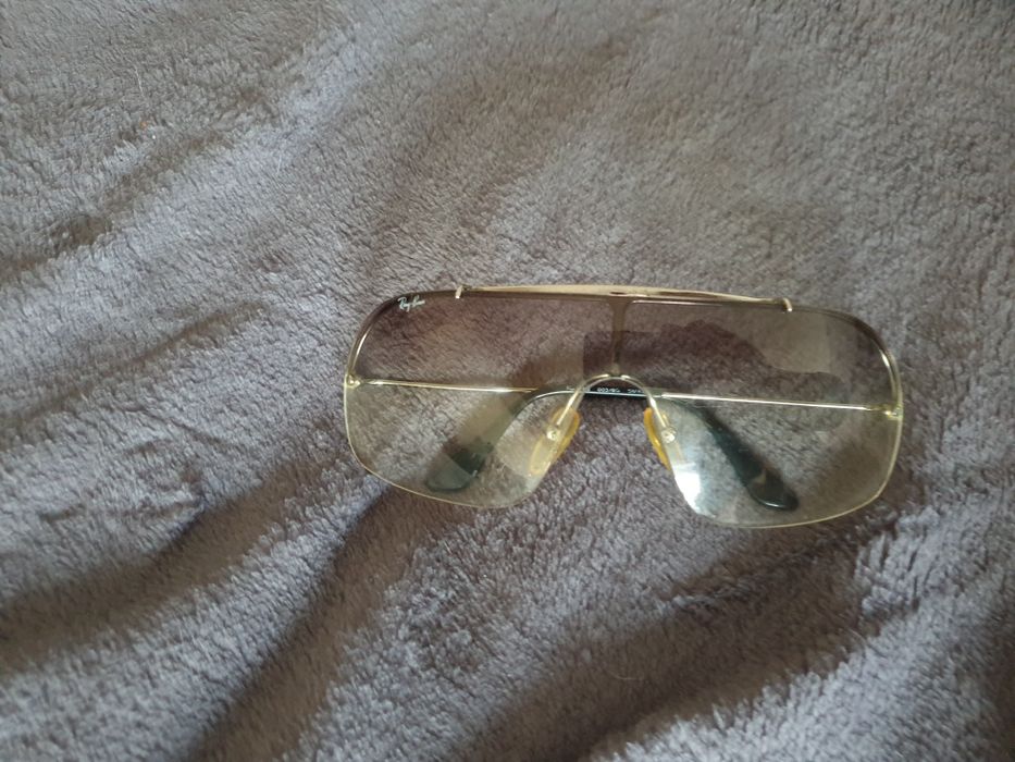 Ochelarii de soare bvlgari si ray ban