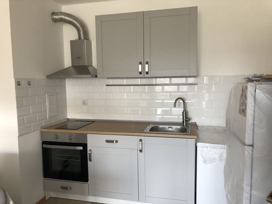 Дава се под наем Двустаен апартамент в Бургас, Меден рудник - зона А - 56 кв.м за 330 € - Снимка #1