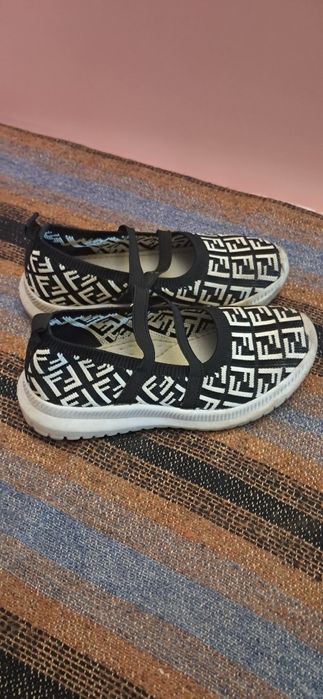 Обувь р 30-31 на девочку