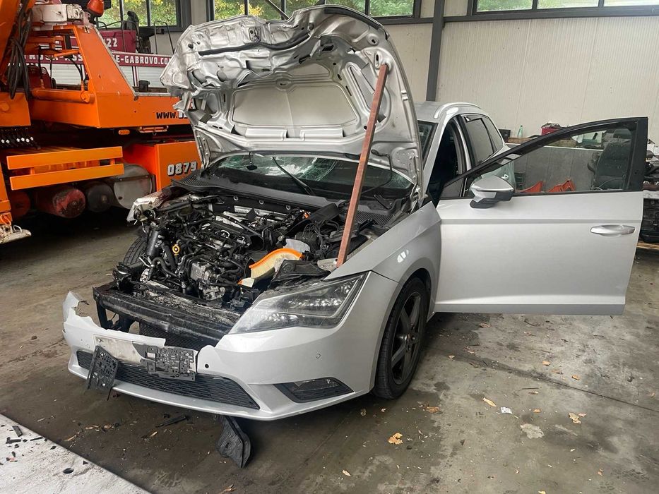 Seat Leon 1.6 TDI mk3 / Сеат Леон комби 2015 година на части