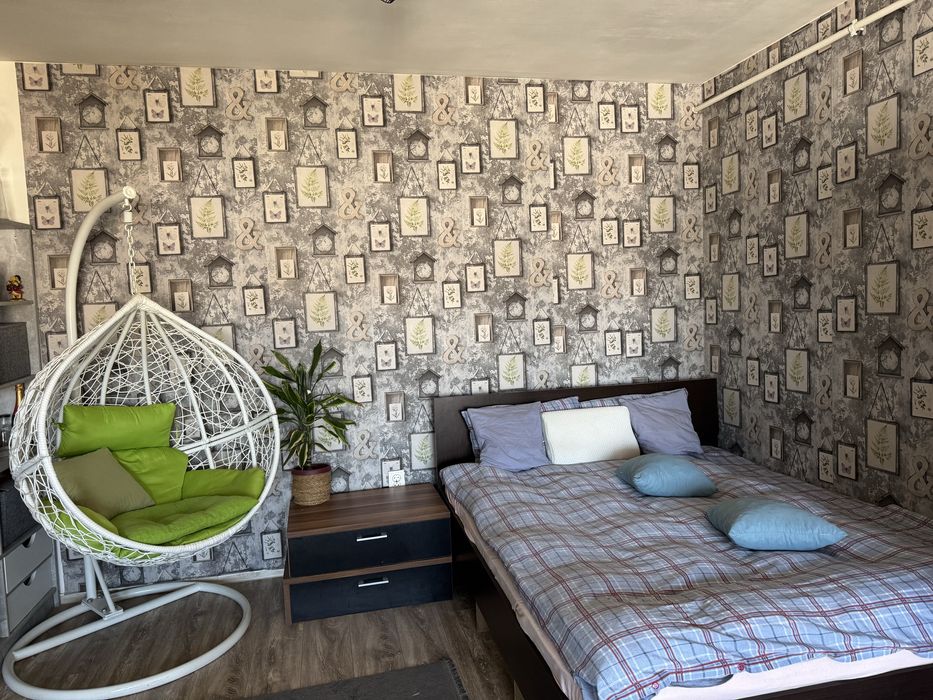 Inchiriez apartament cu 2 camere ,spatios in Floresti