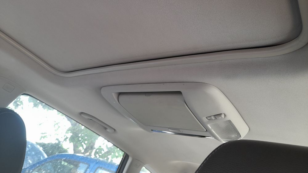 Субару трибека фейс На части