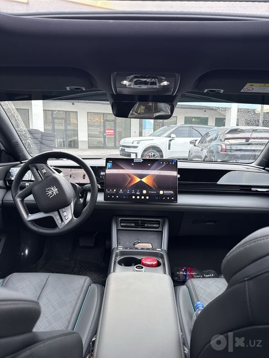 BYD Qin L smart