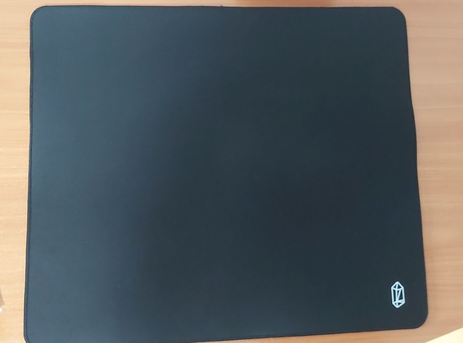 Mousepad lamzu energon hybrid