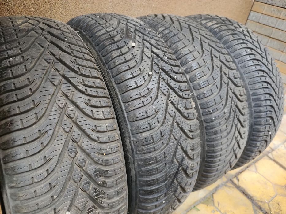 4бр. зимни гуми Kleber 175 65 15 за 40€