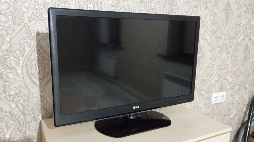 Продам телевизор Lg