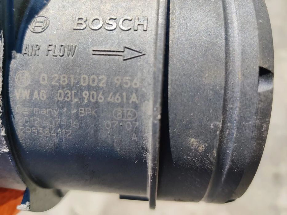 Debitmetru aer Seat Exeo Audi A4 A5 Q5 Passat Golf Tiguan Superb 2.0 CJC CAG CGL 03L906461A