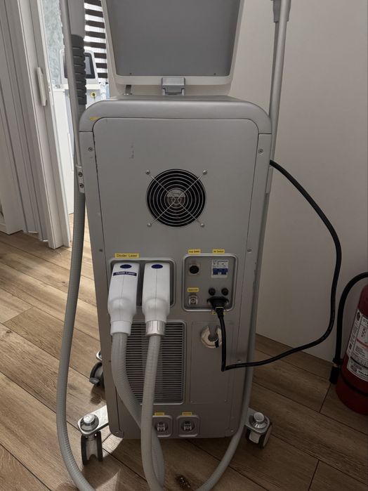 Aparat epilare laser