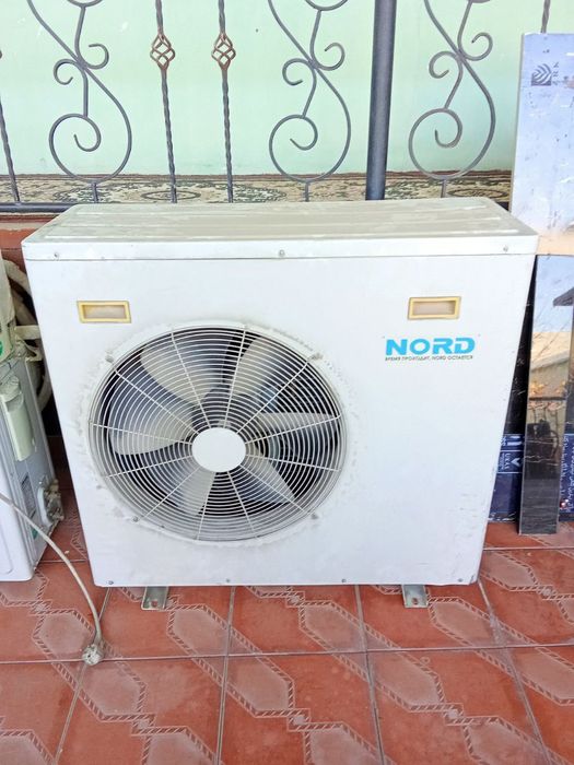 Кондиционер стойка