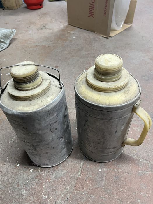 Продам термос и бидон