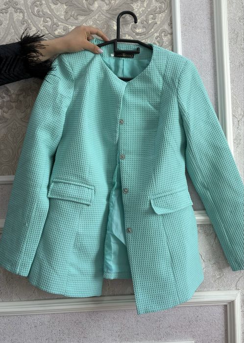 Продам женские вещи